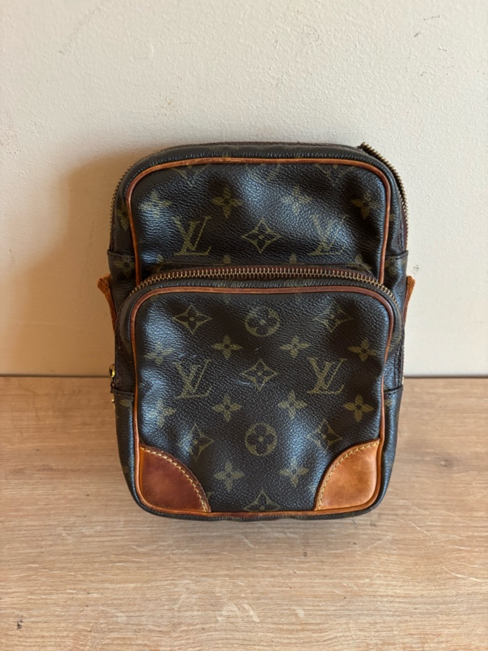 Authentic Louis Vuitton monogram clutch
